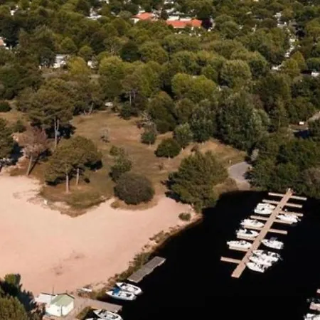 La Reserve 4 Etoiles A Emplacement 843 2ch 2sdb 6 Personnes * Gastes